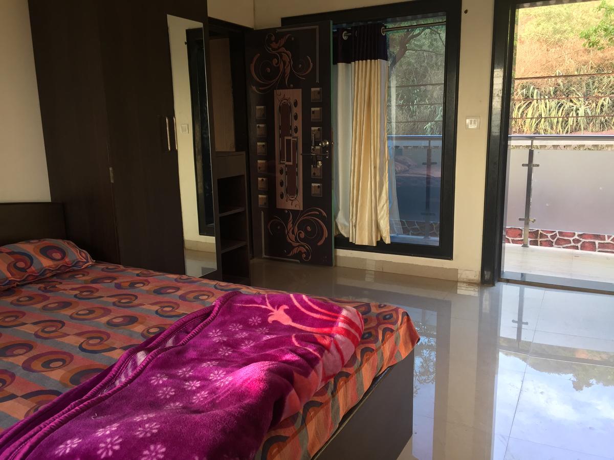 פנצ'גאני Malhar Bungalow מראה חיצוני תמונה