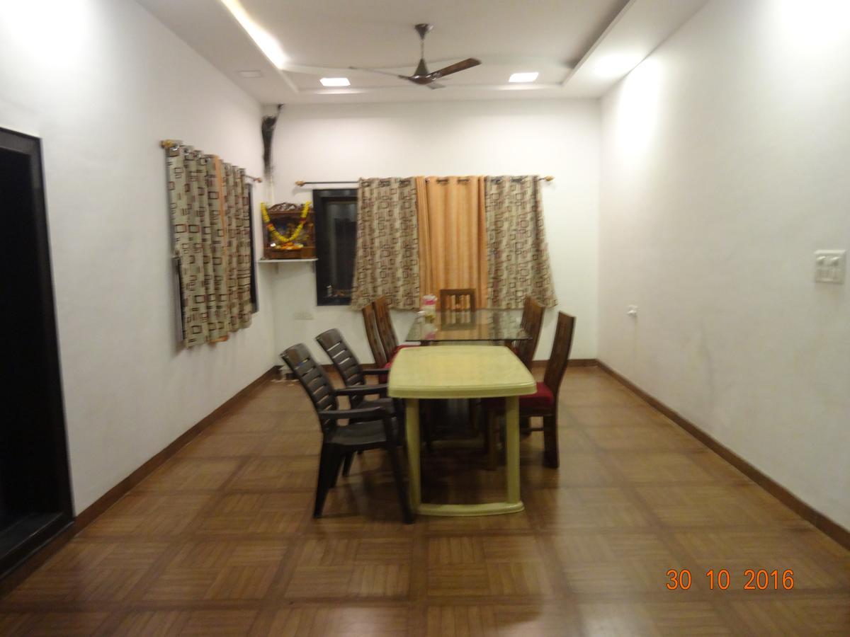 פנצ'גאני Malhar Bungalow מראה חיצוני תמונה
