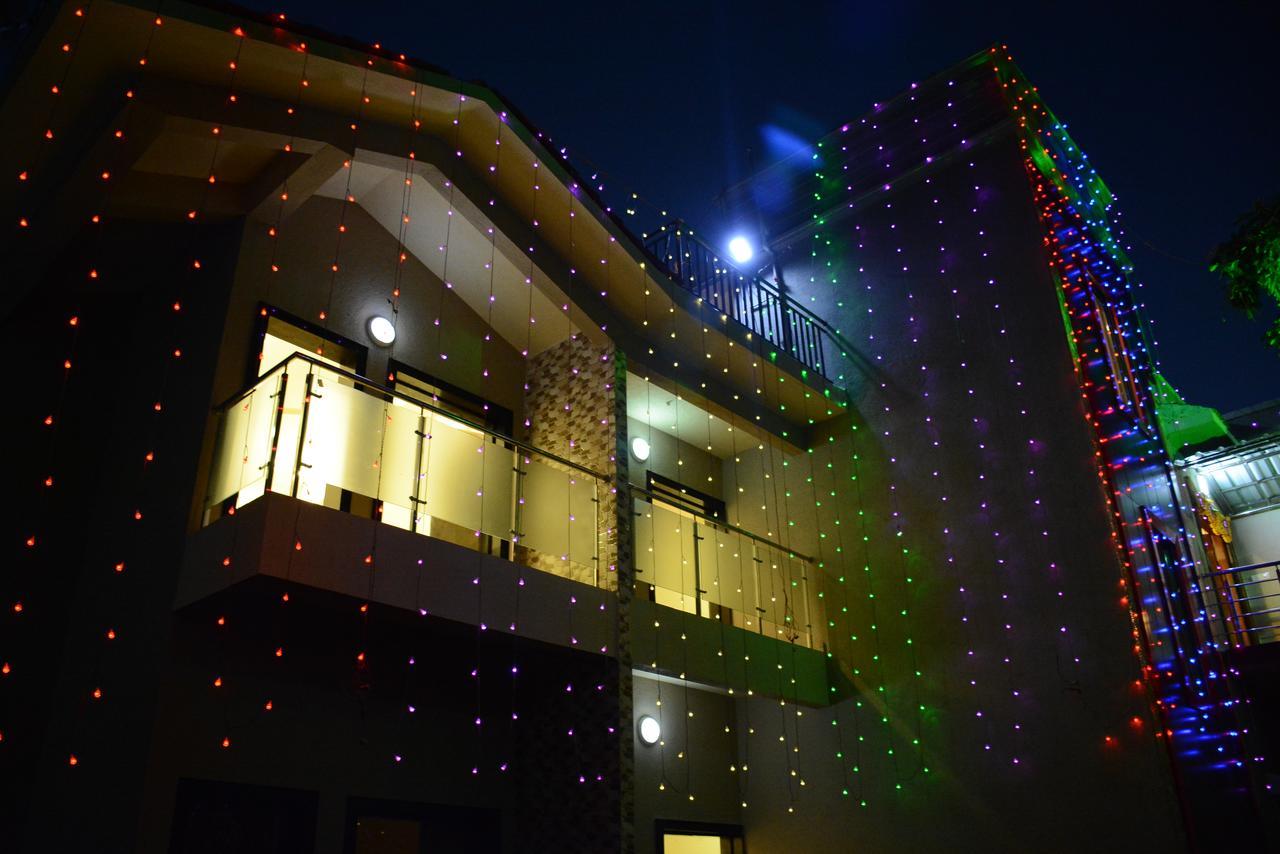 פנצ'גאני Malhar Bungalow מראה חיצוני תמונה