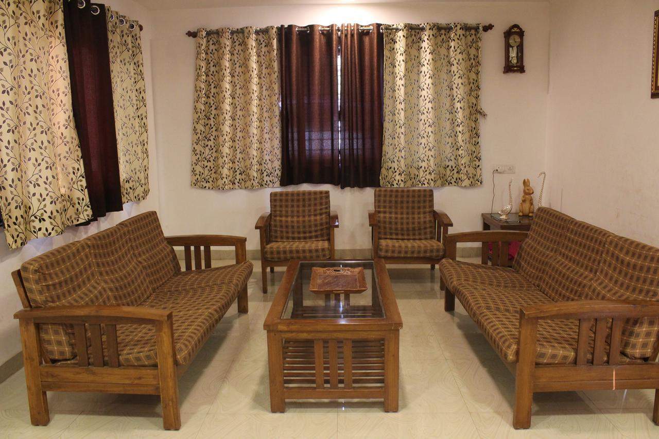 פנצ'גאני Malhar Bungalow מראה חיצוני תמונה